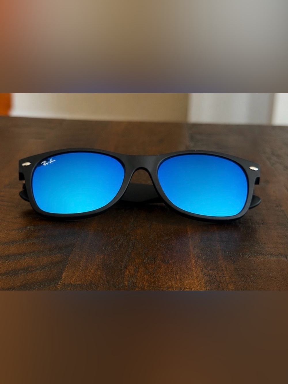 Authentic Ray-Ban New Wayfarer Black Frame Sunglasses with Blue Mirrored Lenses